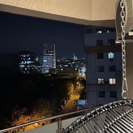 Ath Modern Homes - Luxury Apartment In The City Center Iasi Exteriör bild